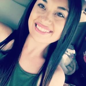 Meet your Posher, Devette